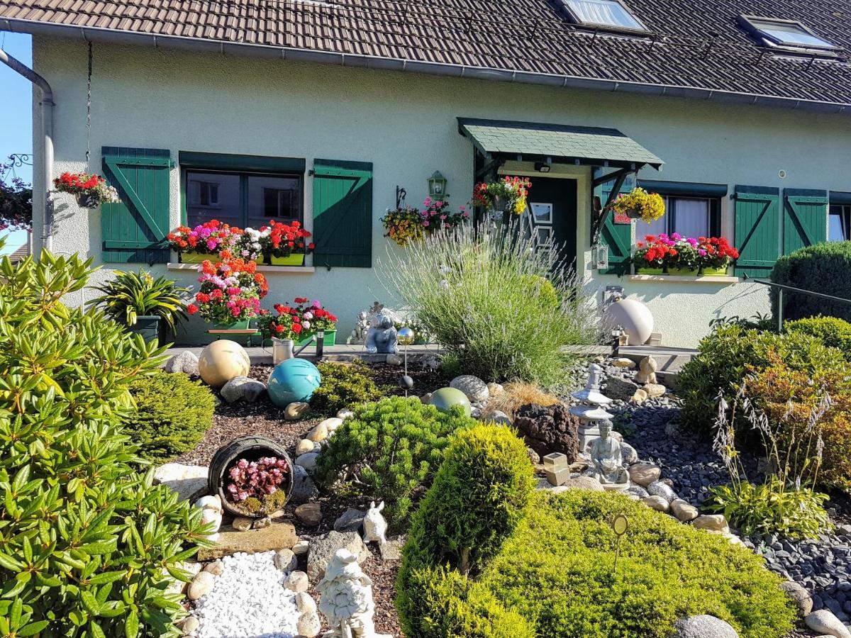 Le Nid Fleuri De Cravanche Exteriér fotografie