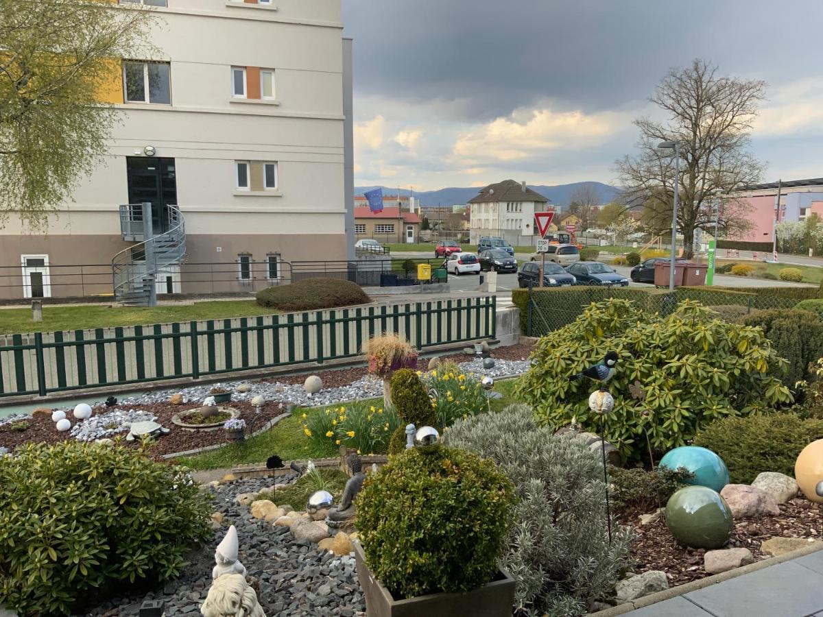 Le Nid Fleuri De Cravanche Exteriér fotografie